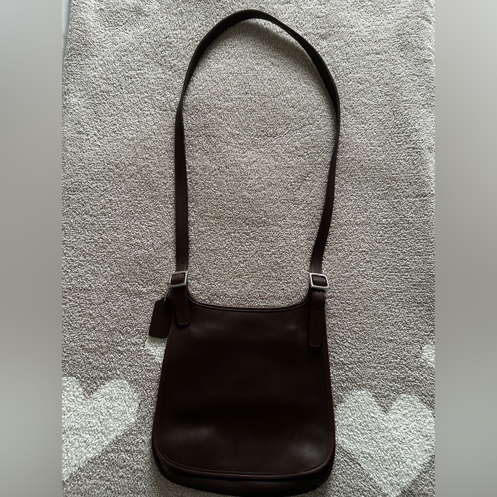 Vintage TG Coach E9P-9135 Crossbody Leather Flap Saddle Bag brown